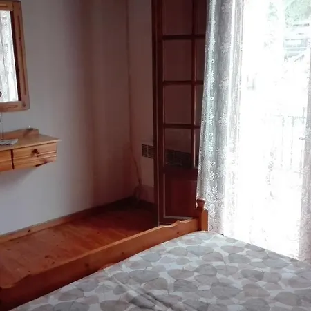 펜션 Beach House Lefkada Yénion