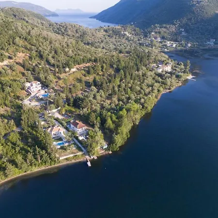 Beach House Lefkada בית נופש